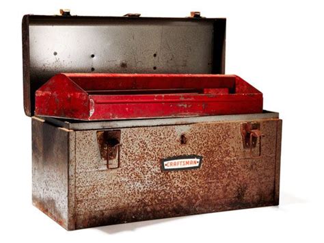 how to paint a metal tool box|how to repair rusted toolbox.